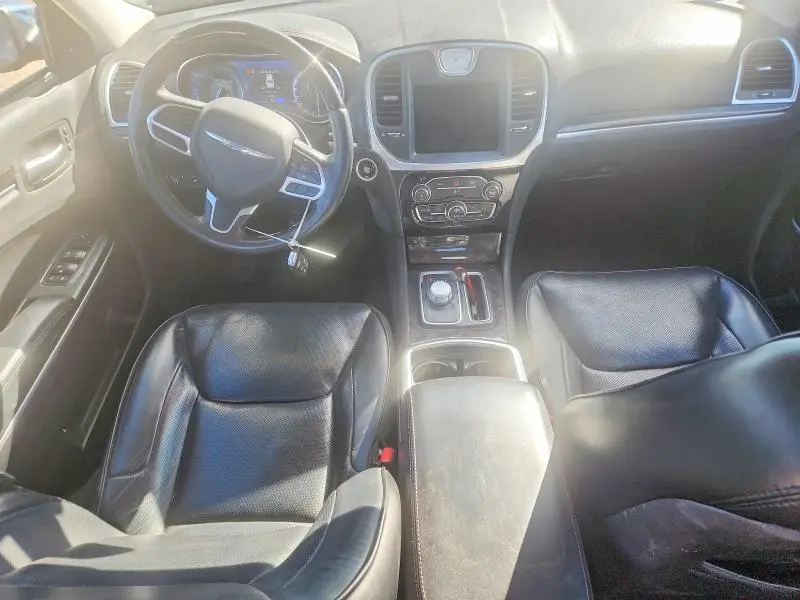 2019 CHRYSLER 300 LIMITED  