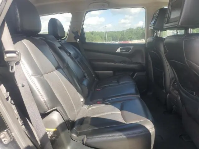 2016 NISSAN PATHFINDER S  