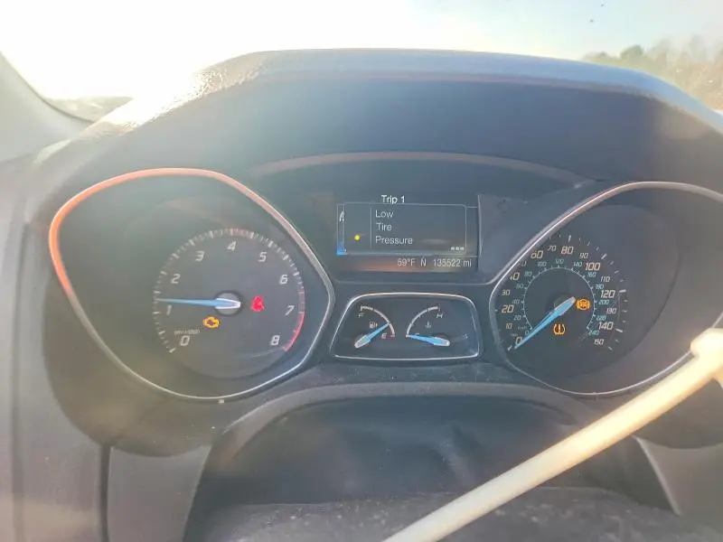 2012 FORD FOCUS TITANIUM  