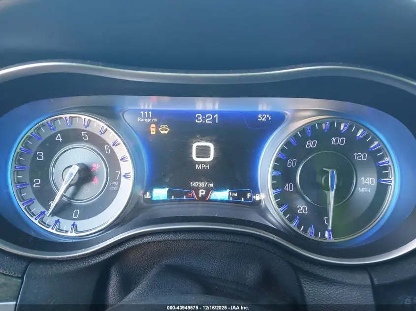 2015 CHRYSLER 300C AWD