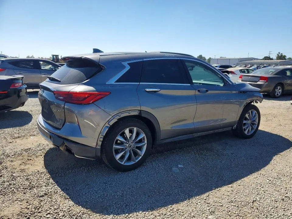 2019 INFINITI QX50 LUXE  