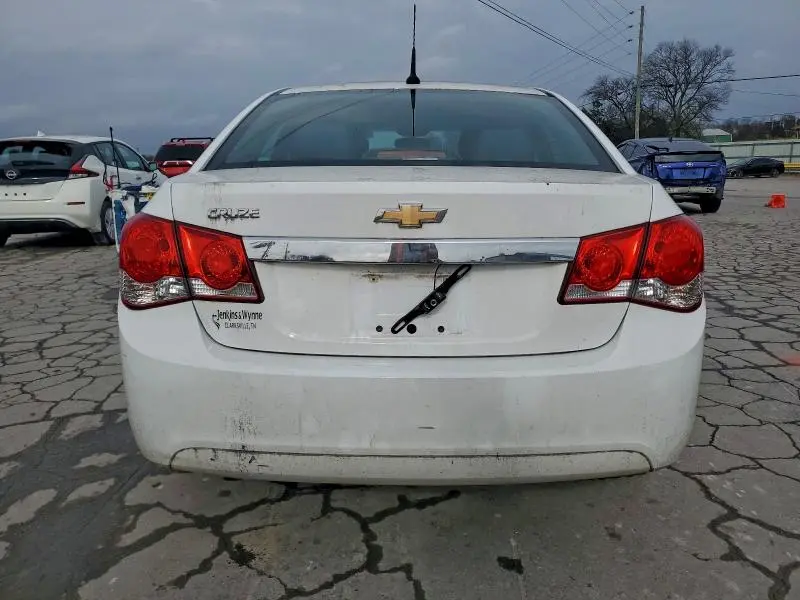 2014 CHEVROLET CRUZE LS  