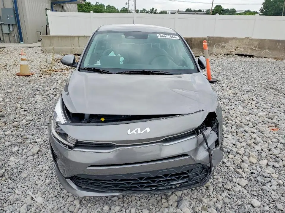 2023 KIA RIO S  