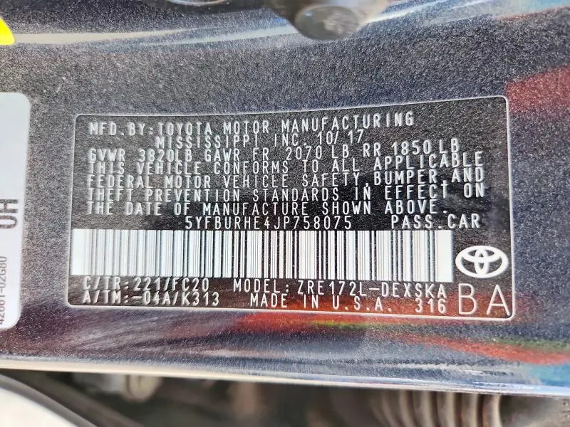 2018 TOYOTA COROLLA SE  