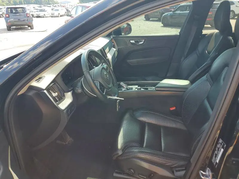 2022 VOLVO XC60 B5 INSCRIPTION  