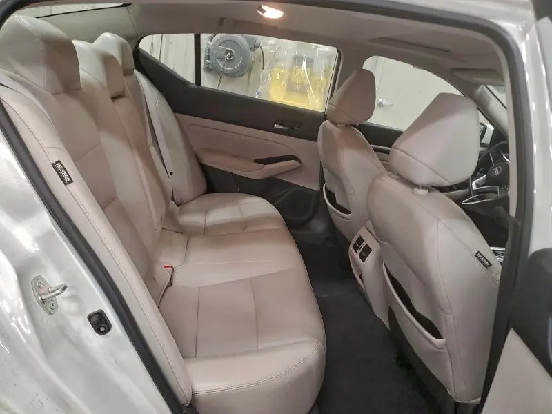 2021 NISSAN ALTIMA SL  