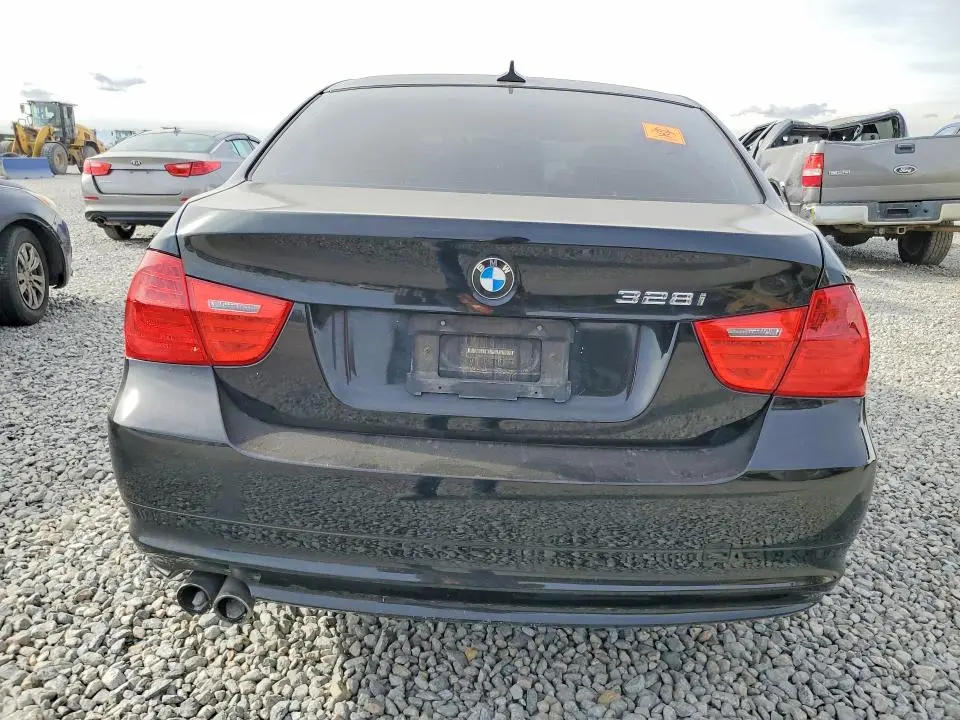 2011 BMW 328 XI  