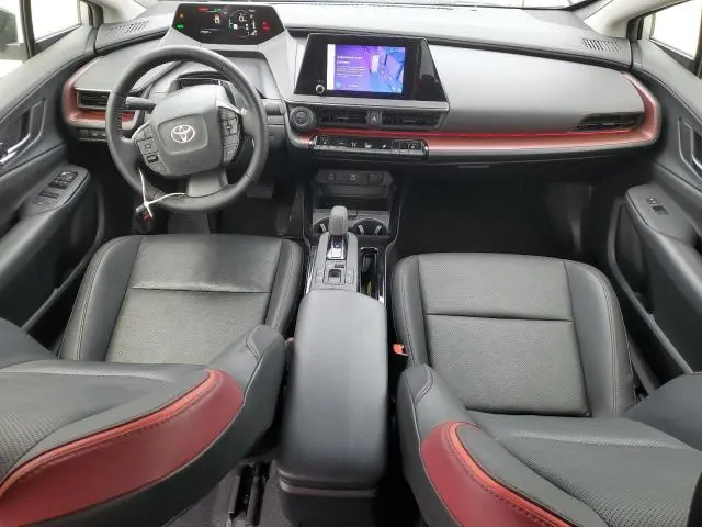 2024 TOYOTA PRIUS PRIME SE  