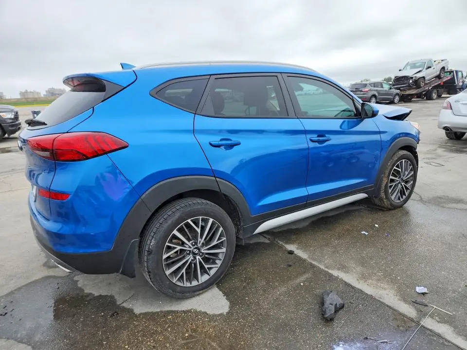 2021 HYUNDAI TUCSON SEL  