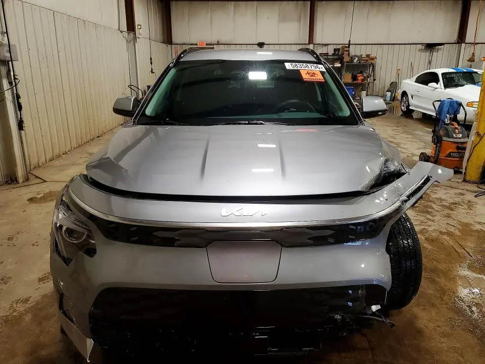 2025 KIA NIRO WIND  
