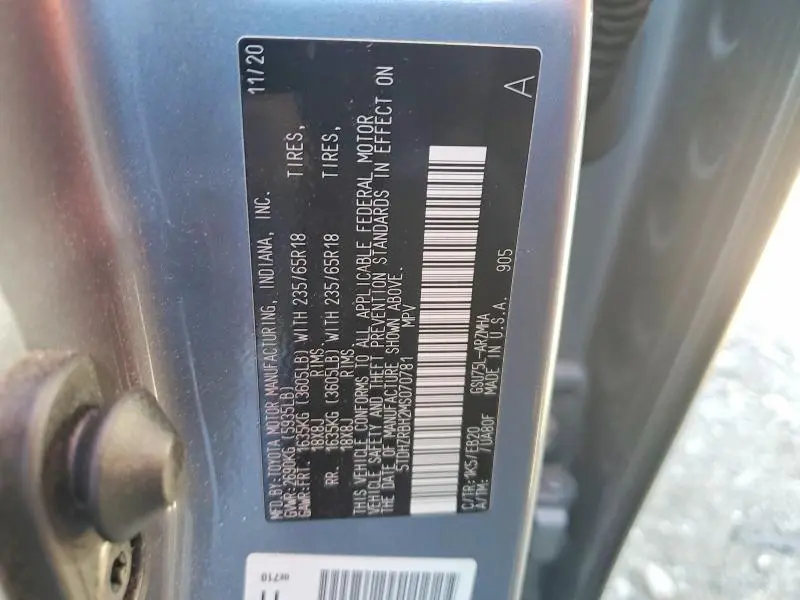 2021 TOYOTA HIGHLANDER XLE  