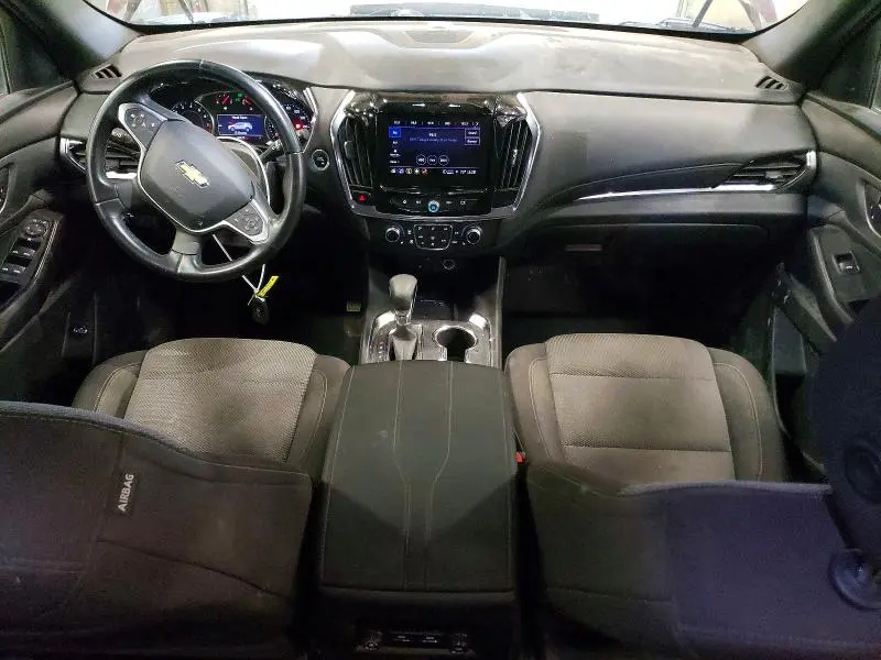 2023 CHEVROLET TRAVERSE LT  