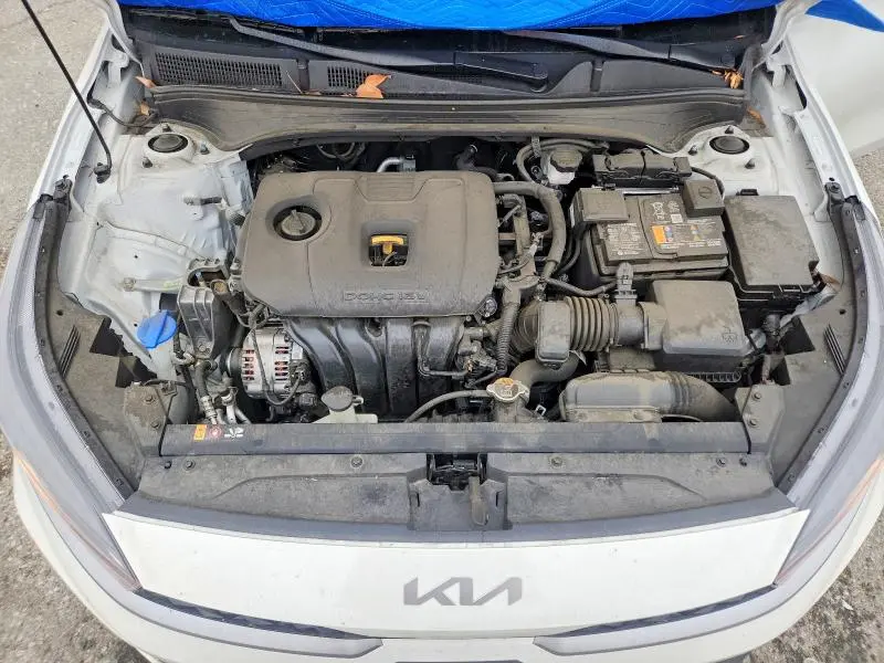 2024 KIA FORTE LX  