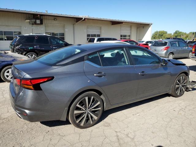 2019 NISSAN ALTIMA SR