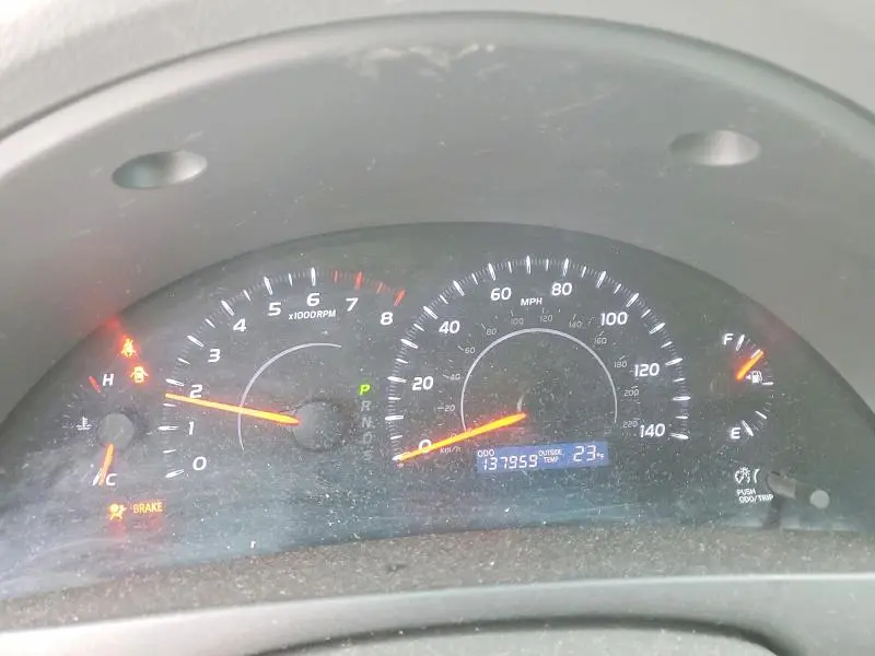 2011 TOYOTA CAMRY BASE  