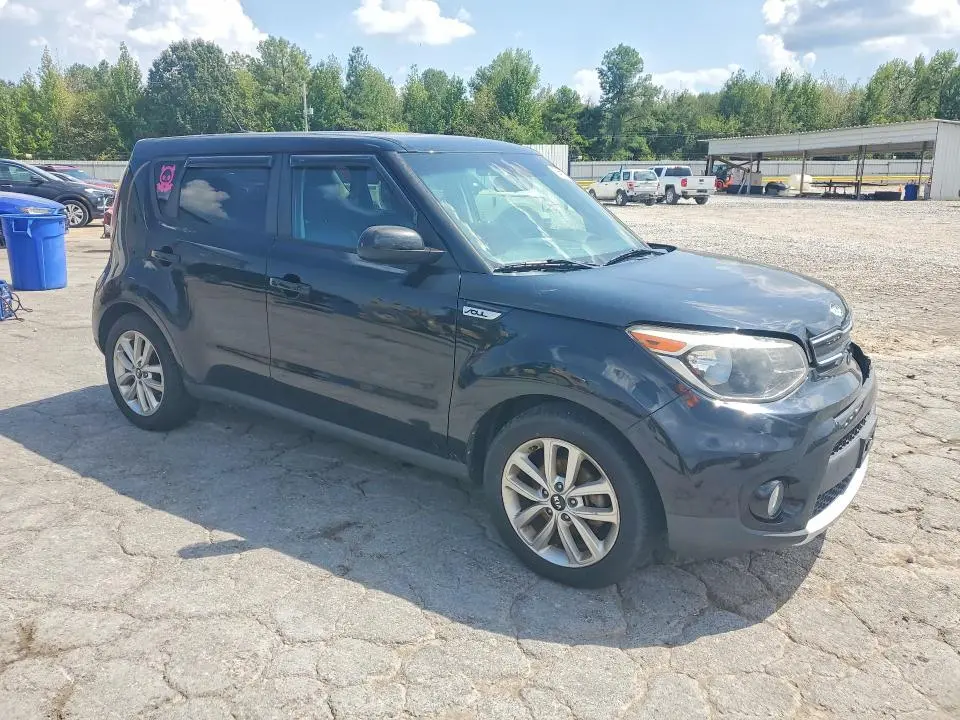 2017 KIA SOUL +  