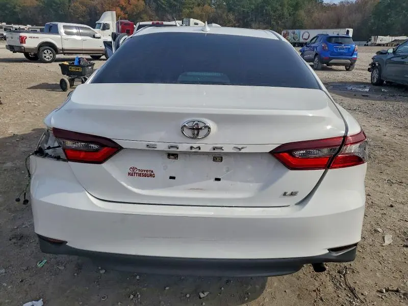 2021 TOYOTA CAMRY LE  