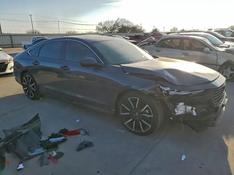 2025 HONDA ACCORD TOURING HYBRID  