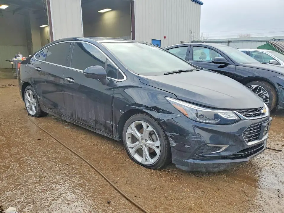 2017 CHEVROLET CRUZE PREMIER  