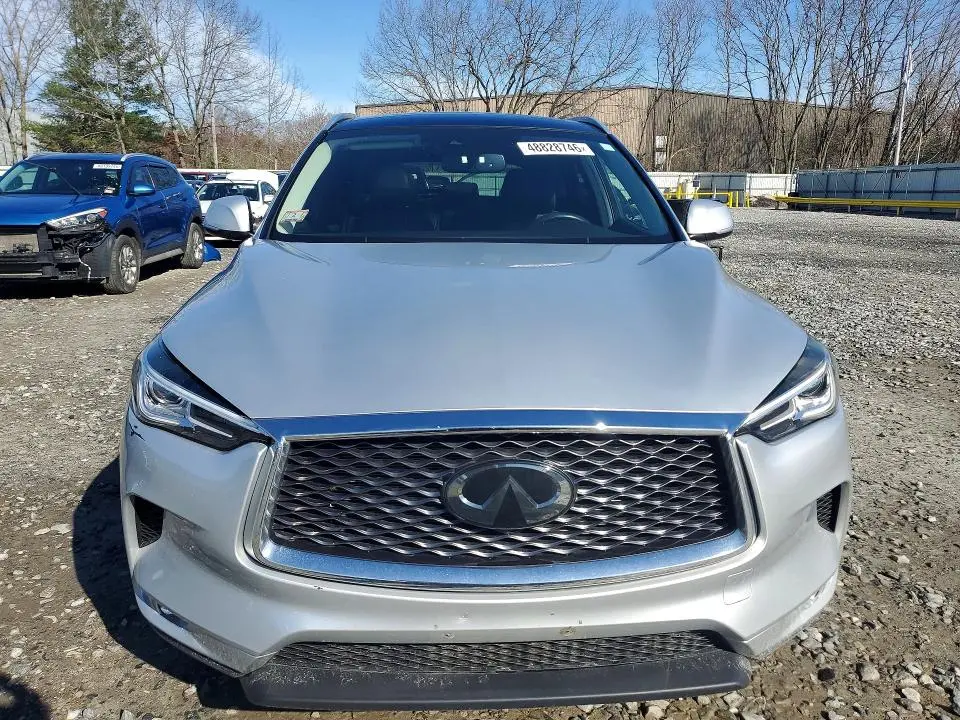 2019 INFINITI QX50 LUXE  