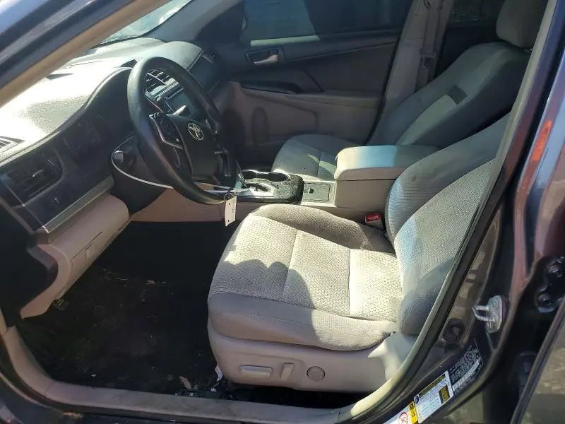 2014 TOYOTA CAMRY LE  