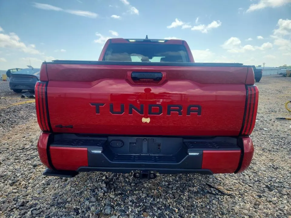 2026 TOYOTA TUNDRA SR5  