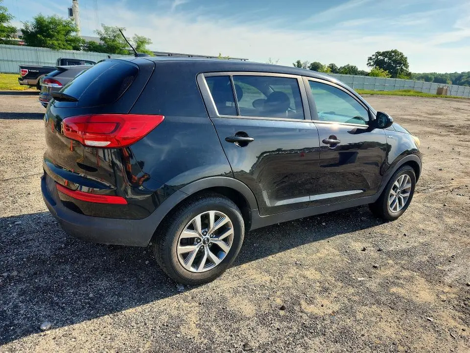 2015 KIA SPORTAGE LX  