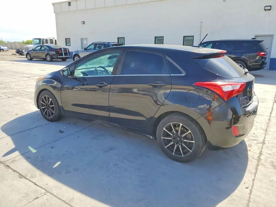 2016 HYUNDAI ELANTRA GT BASE  