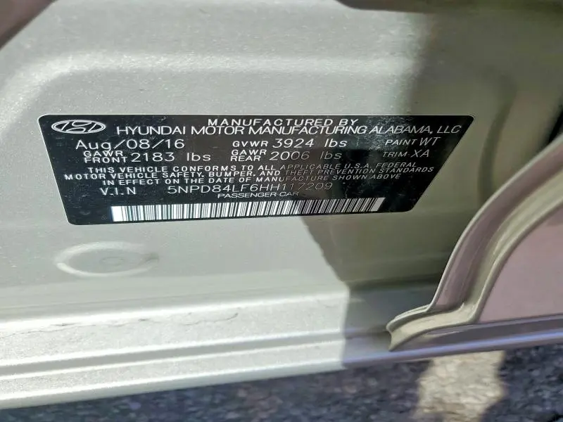 2017 HYUNDAI ELANTRA SE  