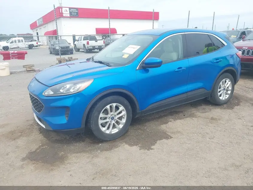 2020 FORD ESCAPE SE