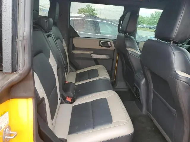 2022 FORD BRONCO BASE  
