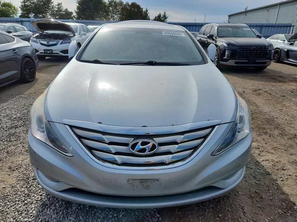 2013 HYUNDAI SONATA SE  