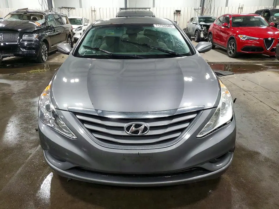 2012 HYUNDAI SONATA GLS  