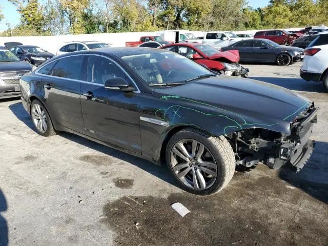 2011 JAGUAR XJL   