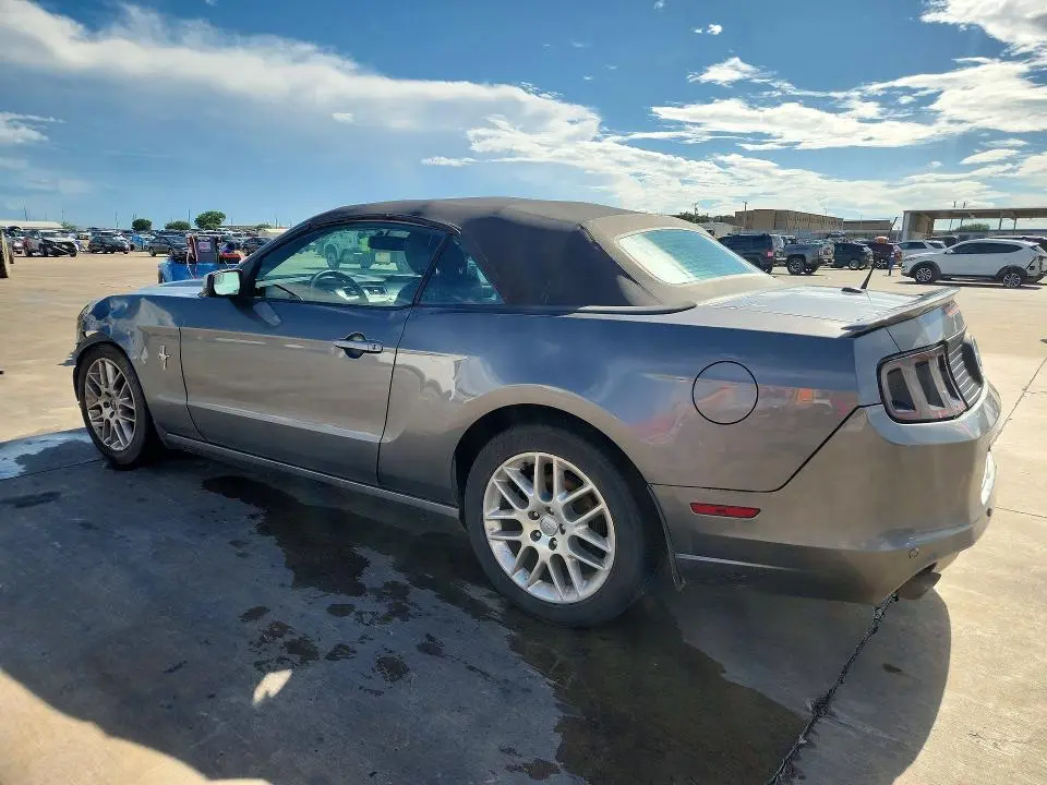 2013 FORD MUSTANG   
