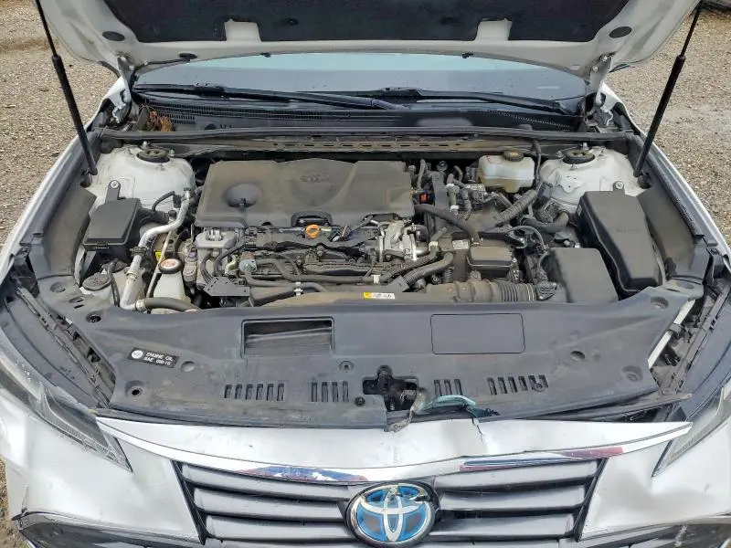 2020 TOYOTA AVALON LIMITED  