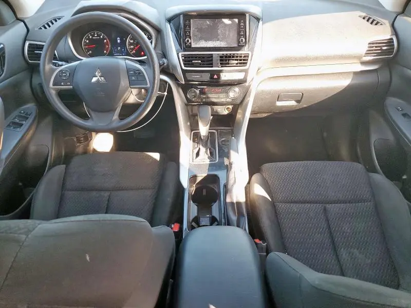 2020 MITSUBISHI ECLIPSE CROSS ES  