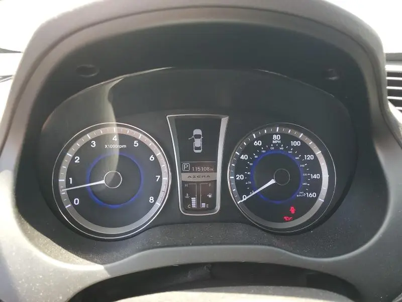 2012 HYUNDAI AZERA BASE  