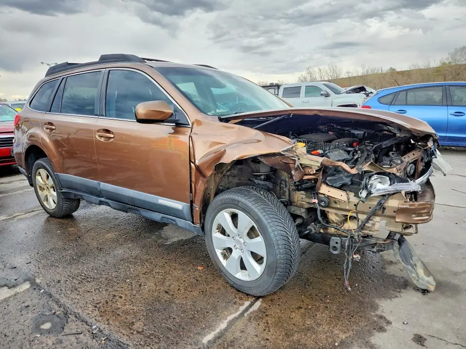 2011 SUBARU OUTBACK 2.5I PREMIUM  