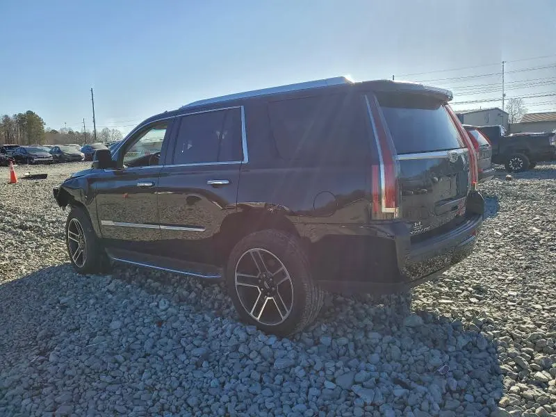 2017 CADILLAC ESCALADE LUXURY  