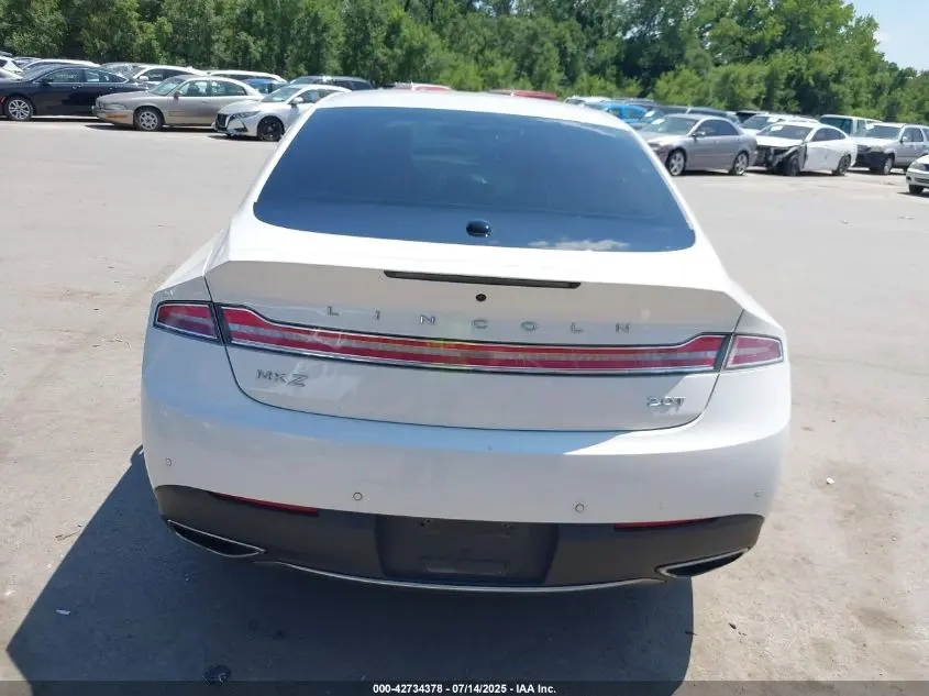 2017 LINCOLN MKZ RESERVE