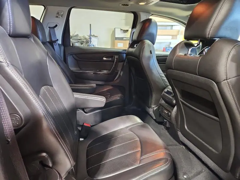 2015 CHEVROLET TRAVERSE LTZ  