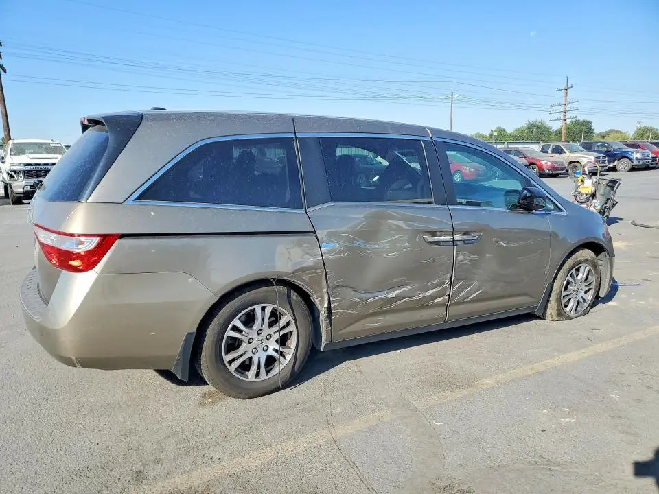 2011 HONDA ODYSSEY EXL  