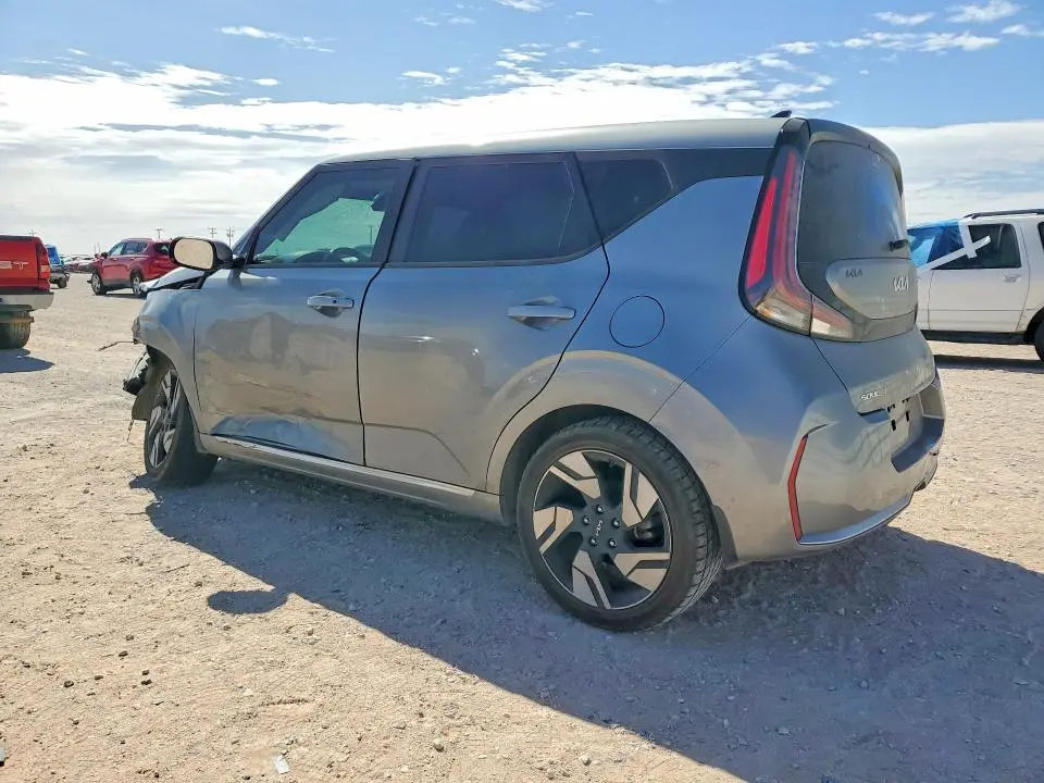 2023 KIA SOUL GT LINE  