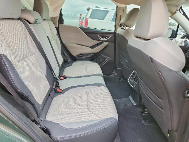 2022 SUBARU FORESTER PREMIUM  
