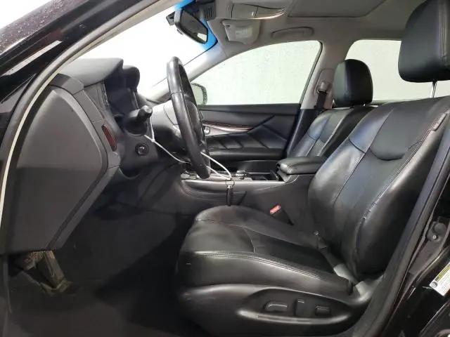 2016 INFINITI Q70L 5.6  