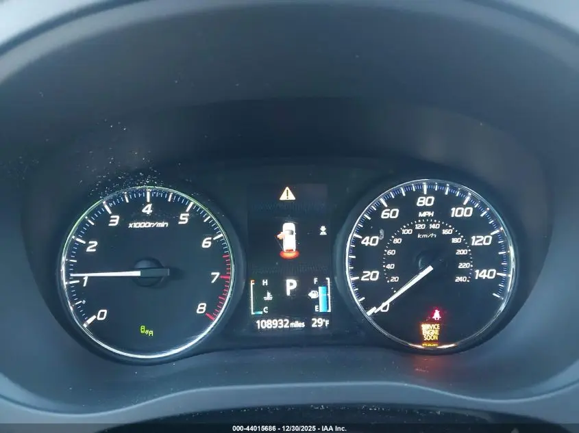 2019 MITSUBISHI OUTLANDER LE