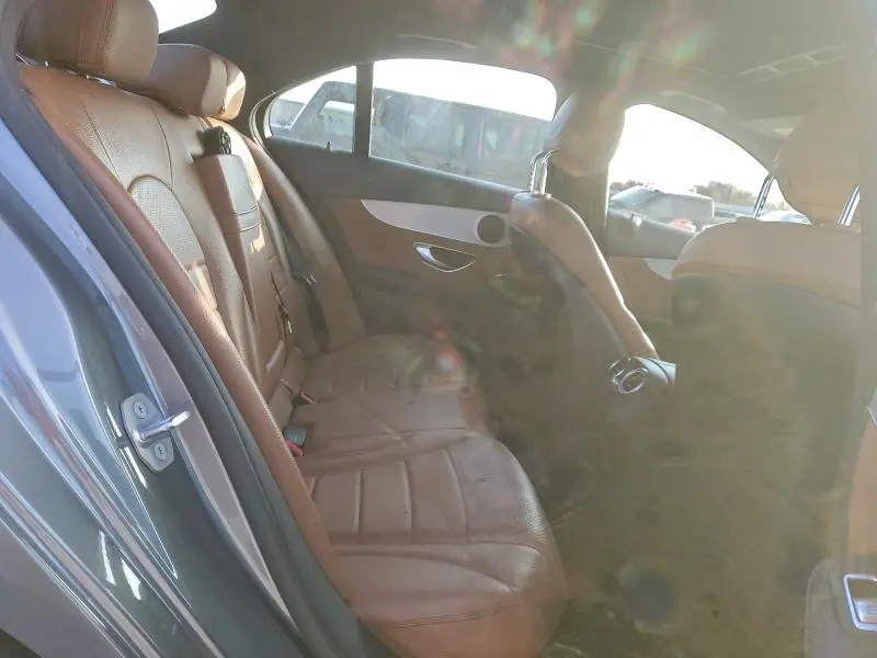 2019 MERCEDES-BENZ C 300  