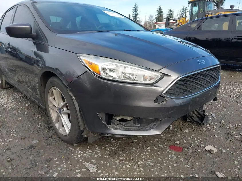 2018 FORD FOCUS SE