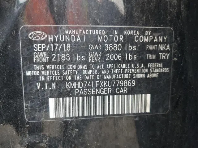 2019 HYUNDAI ELANTRA SE  